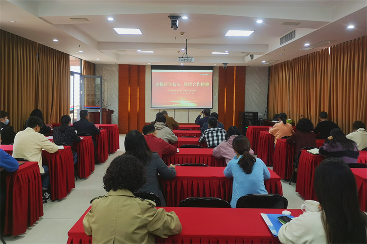 集團公司黨委開展“葆百年合作初心、喜迎黨的二十大”10月主題黨日活動 (1)(1).jpg